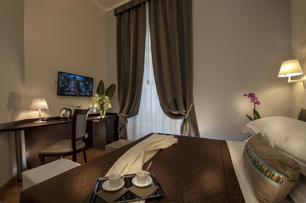 DVE Suite Roma Cameră foto